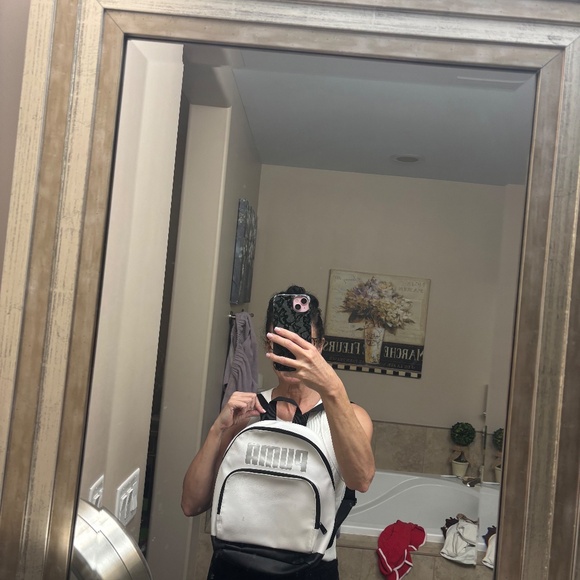 Puma Everett Royale White Mini Backpack - Picture 4 of 9